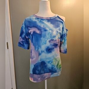 Women's Size Medium M Tie-Dye Blue, Purple, Green Cold-Shoulder Top